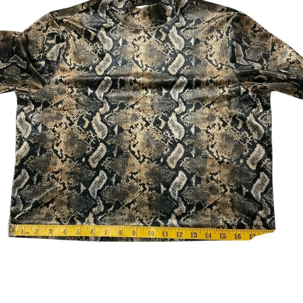 Carmen‎ Marc Valvo Snake Print Long Sleeve Top Size S Mock Neck Cropped - Picture 8 of 12